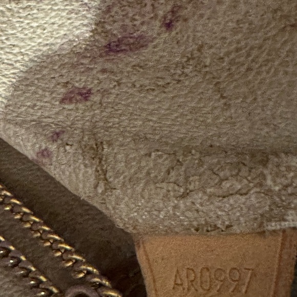 Authentic Monogram Louis vuttion bucket bag - Picture 6 of 10